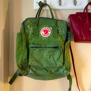 CHEAP Fjallraven Kanken in Green!! BEST PRICE